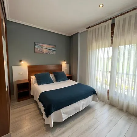 Rurales & Antilles Playa * Llanes