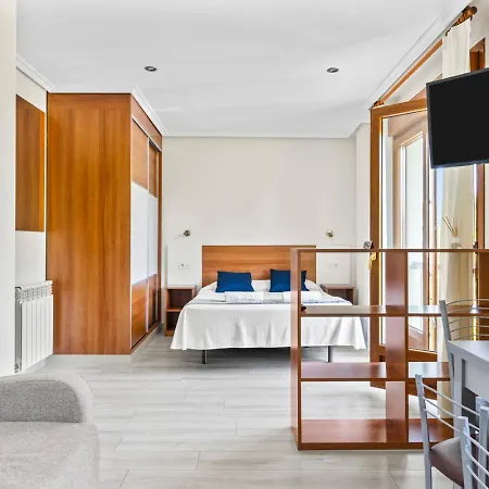 アパートホテル Rurales & Antilles Playa 3*
